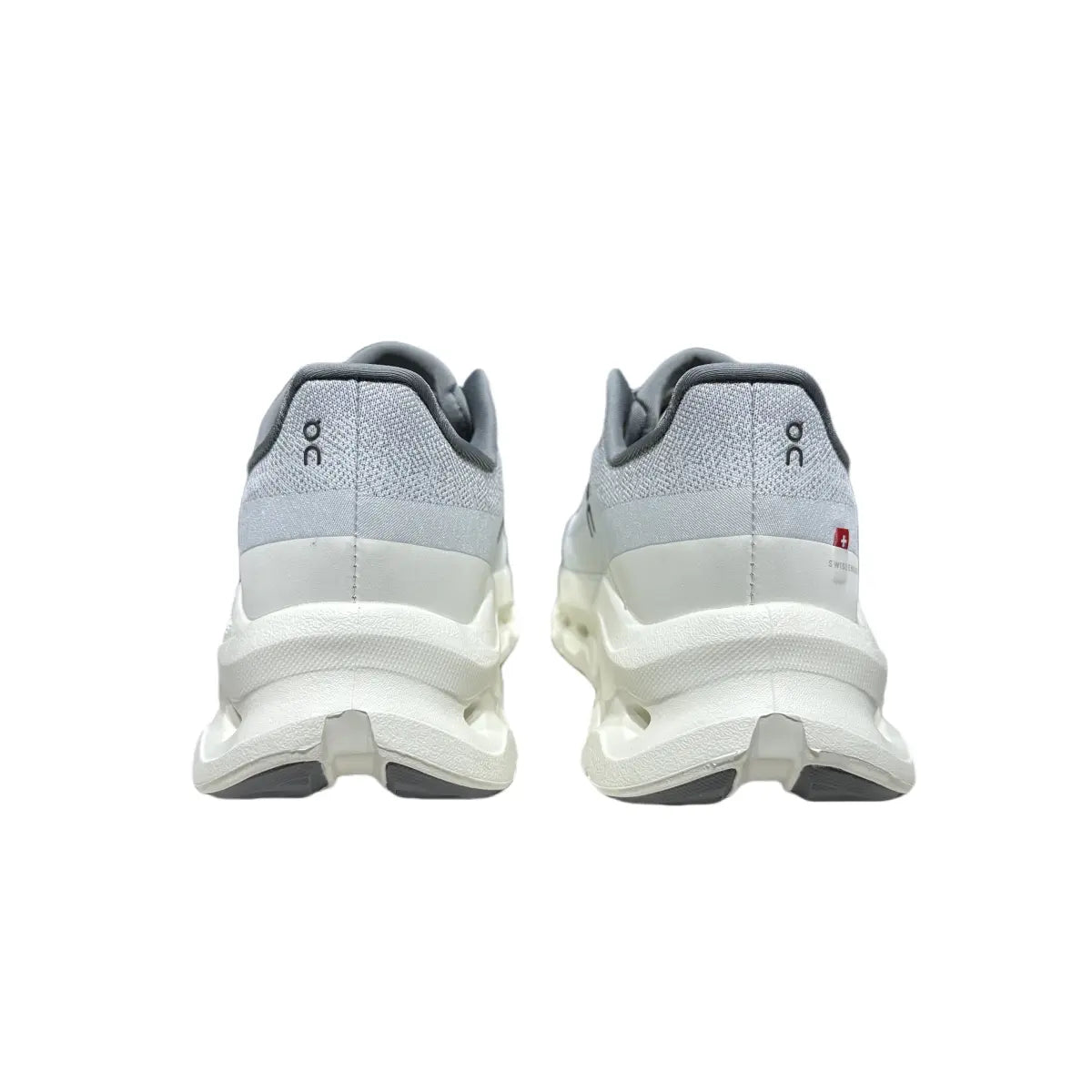 On Running Cloudtilt Gray White