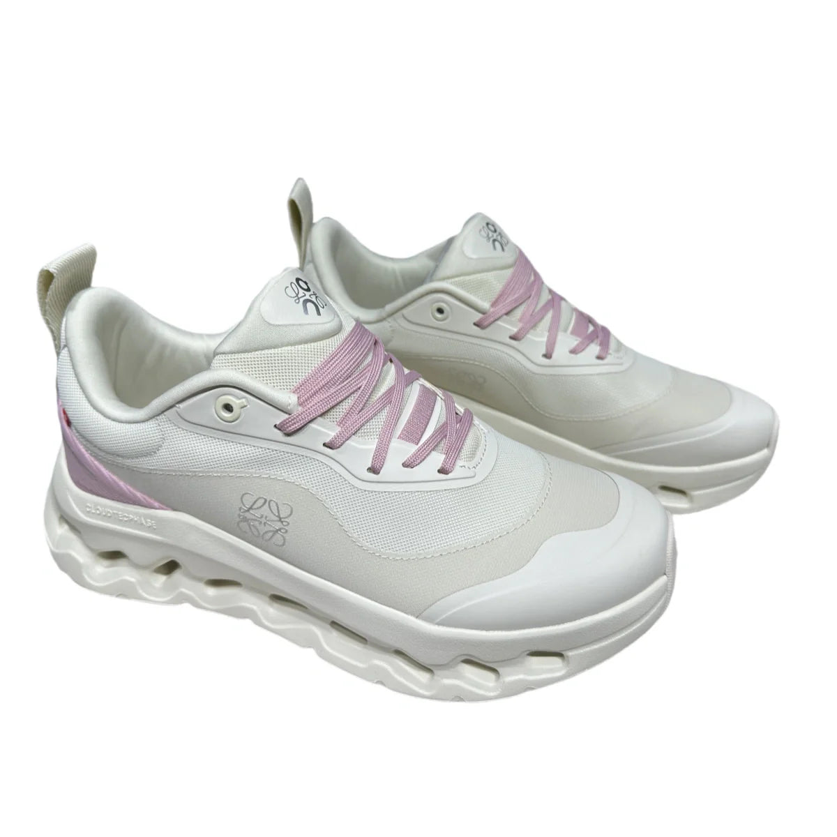 LOEWE x Cloudtilt 2.0 Men’s & Women’s styles