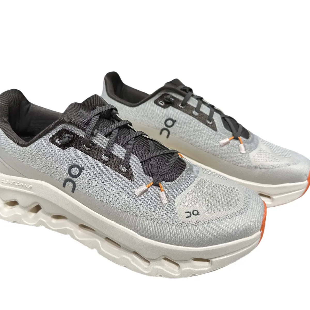 On Running Cloudtilt Limestone/Soft Sand